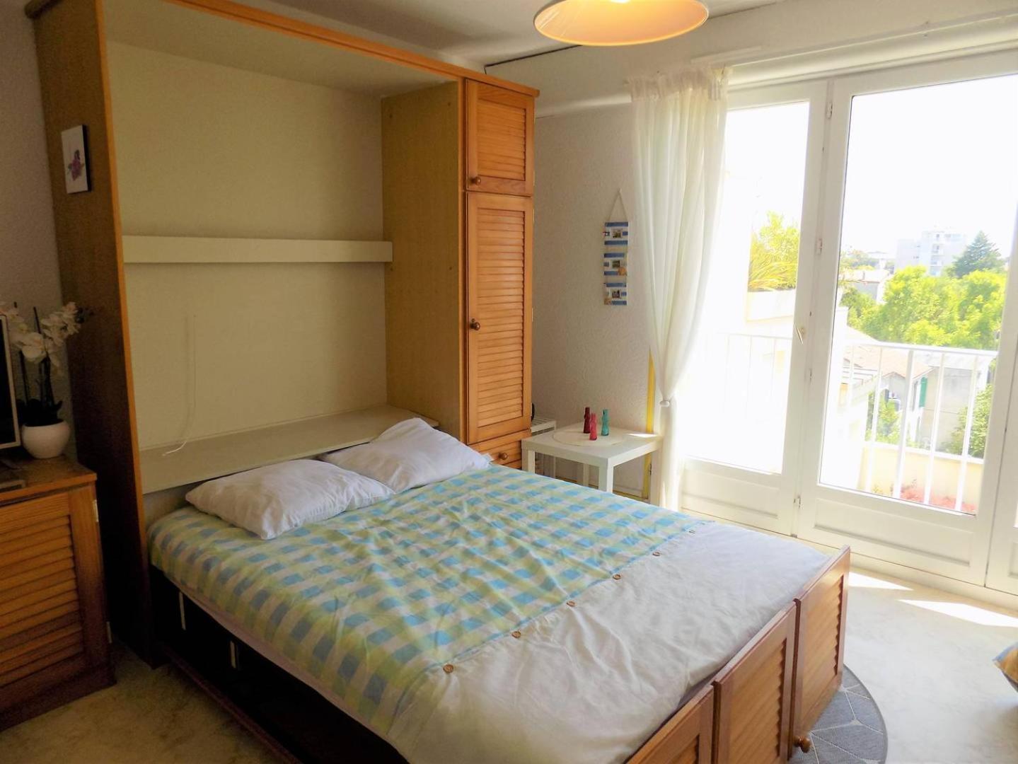 Royan - Studio Lumineux Au Calme - 30M De La Plage - Quartier Du Parc Exterior photo